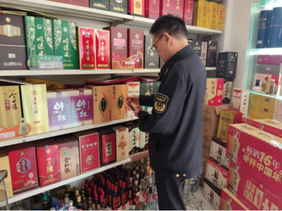 禹會(huì)區(qū)市場(chǎng)監(jiān)管局開展酒類食品專項(xiàng)檢查，筑牢酒類經(jīng)營(yíng)安全防線